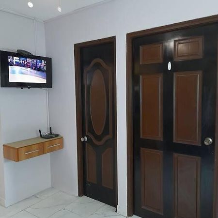 R.4-4 Lindo Estudio Ejecutivo En Area Turistica. Panamá Esterno foto